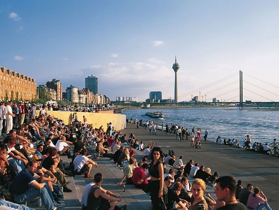duesseldorf__rheinpromenade.jpg
